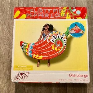 NEW H2O Go! Flirty Fiesta Pepper Lounge Float